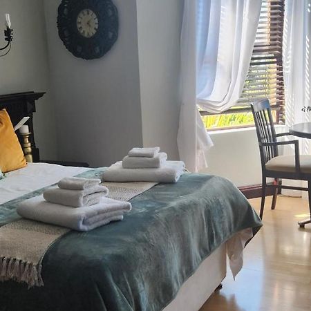 The Wooden Leg Guesthouse 클라인몬드 외부 사진